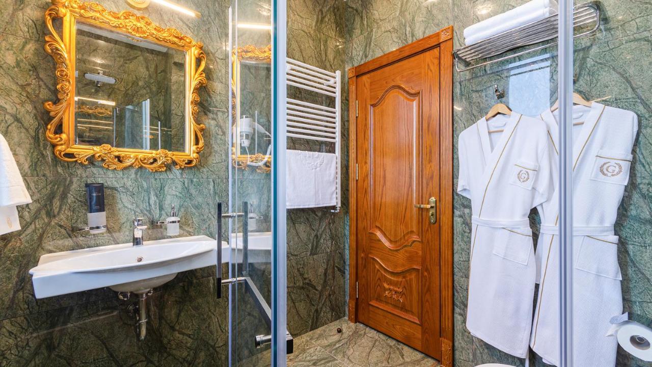 Gregory Boutique Hotel 基希讷乌 外观 照片 Bathroom